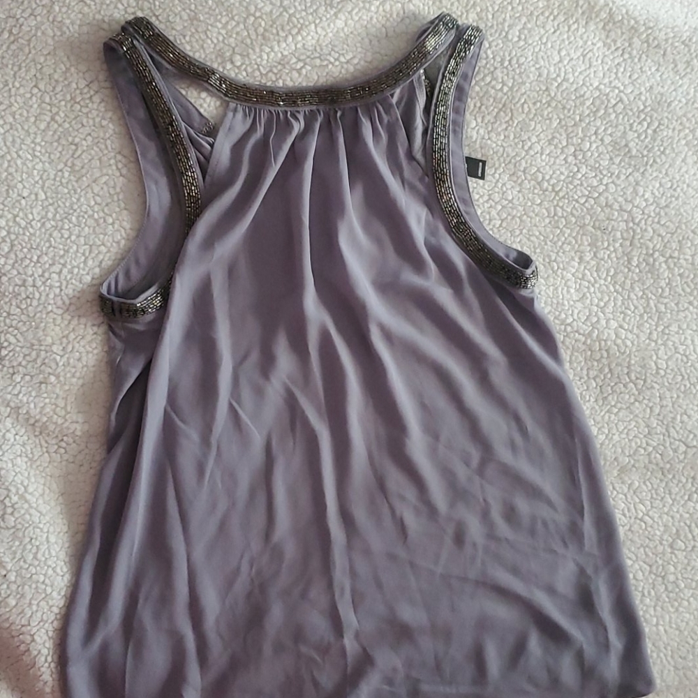 Top - Picture 1 of 2